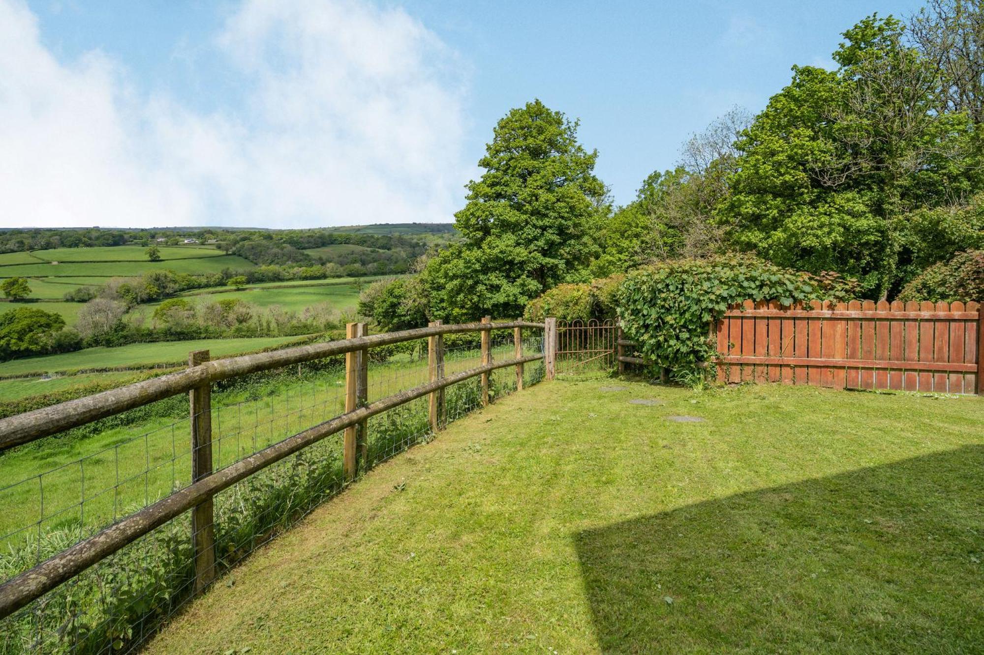 Bwthyn-Y-Rhiw Villa Hoel-galed Exterior photo